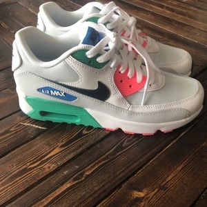 Retro Air Max Sneakers